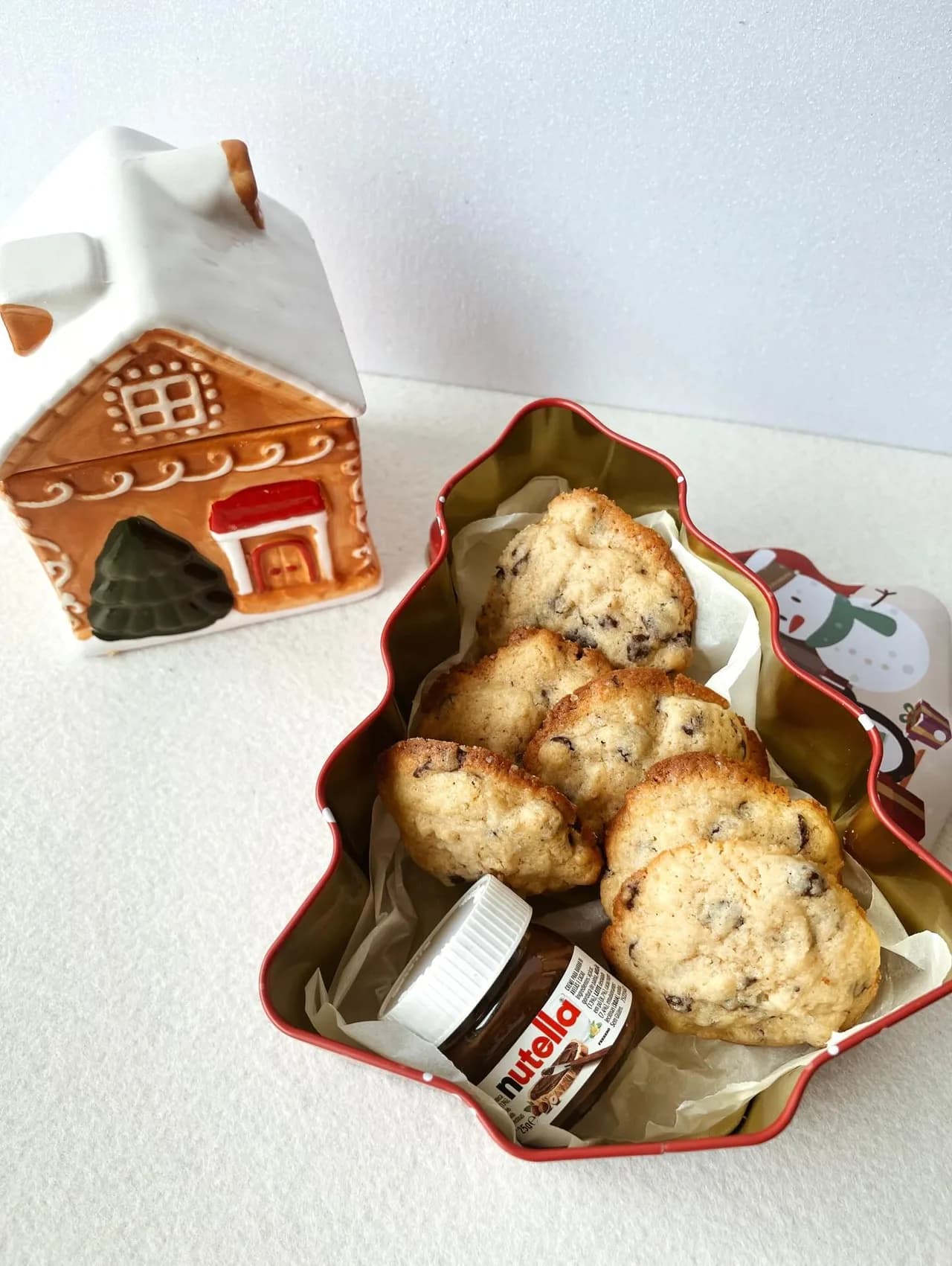 Bolachas Nutella com casa de gengibre